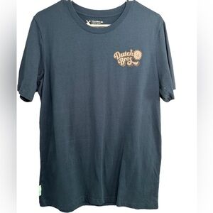 Dutch Bros NWT BRAND NEW IN PACKAGE Blue T LARGE Sunshine Rare
Retro DB 1992